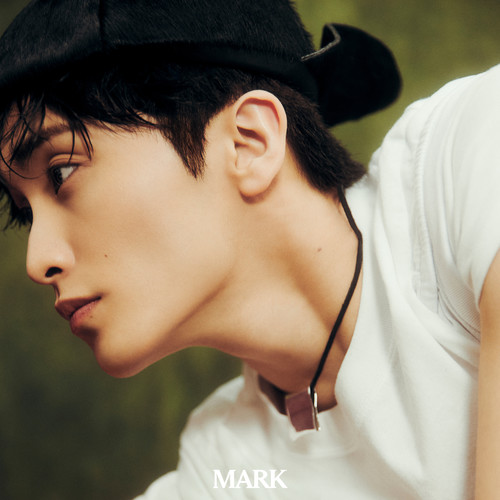 卧底 (Feat. 李泳知)歌词-MARK (마크) / 李泳知 (이영지)